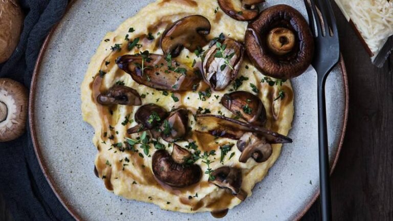 Polenta crémeuse aux champignons.