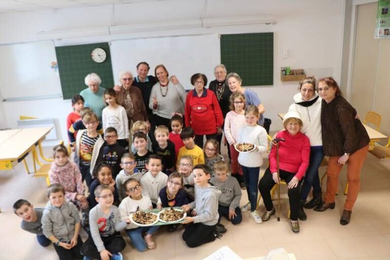 Nos aînées à l&rsquo;école St Antoine