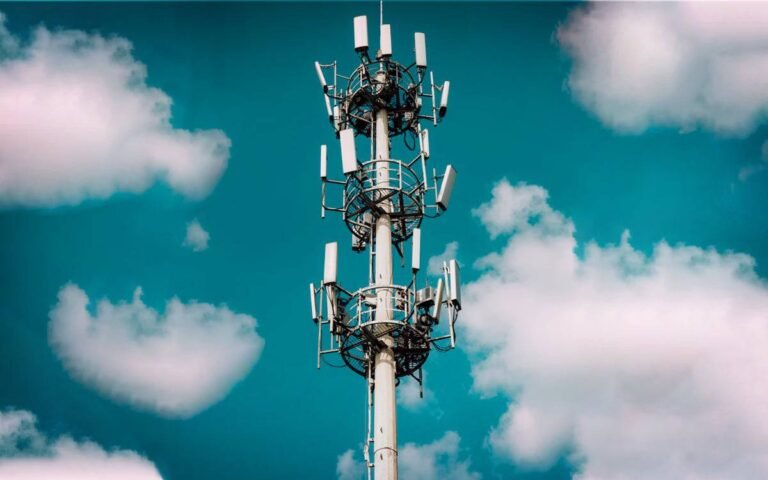 La 5G, oui, mais pas dans mon jardin !