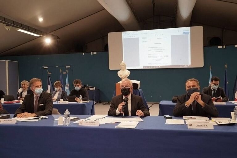Les Maires de la CASA demandent un assouplissement des nouvelles restrictions sanitaires
