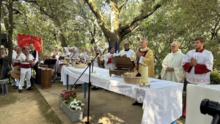 Grasse Honore son Héritage Provençal