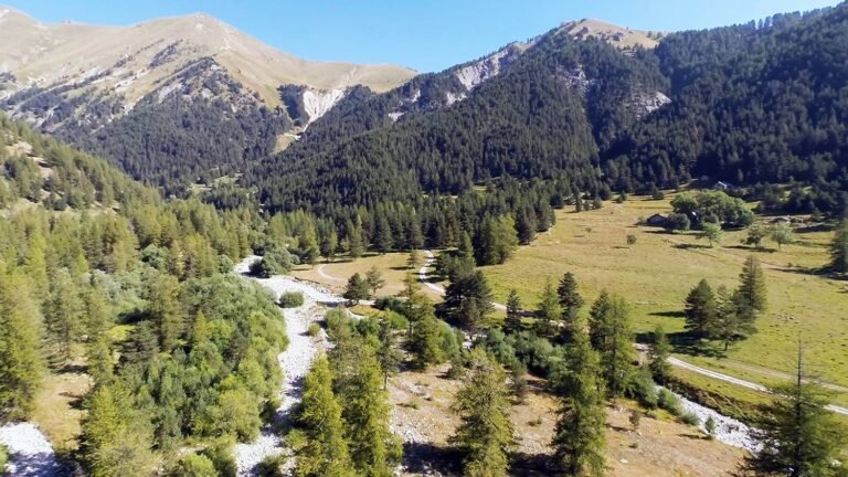 Casterino, village coupé du monde