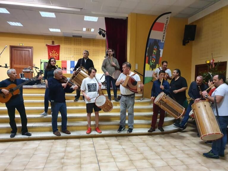 Baleti de l&rsquo;an nou avec Lo Cepon