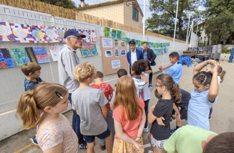 Un Jardin Botanique dans la Cour de Récré de l&rsquo;École Saint-Mathieu