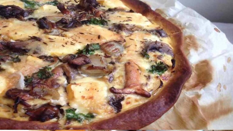 Tarte aux champignons et reblochon,