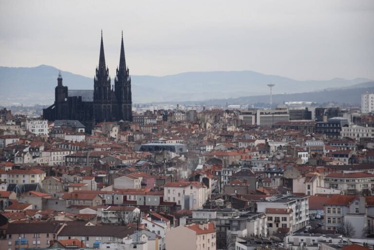 Grasse Mat’ vous emmène à Clermont-Ferrand
