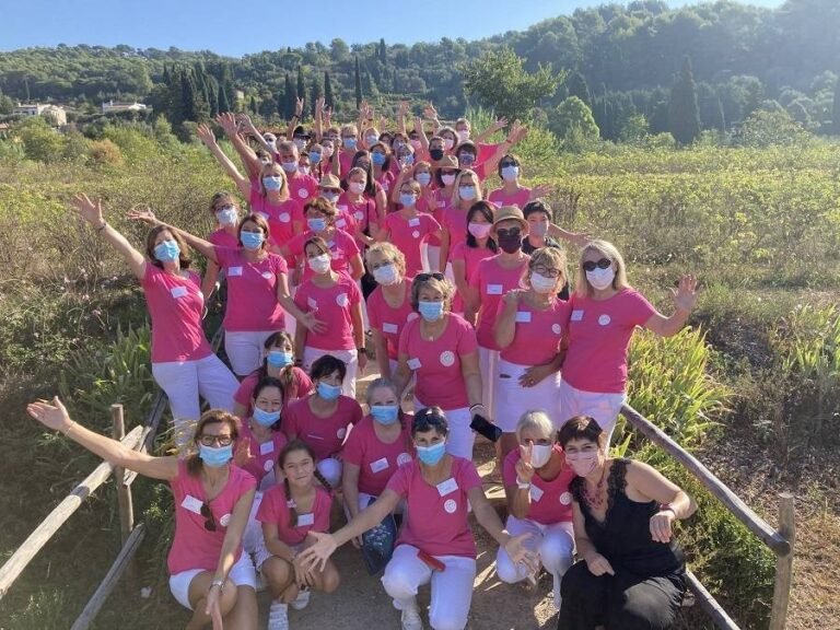 Une Rose, une Caresse 2020