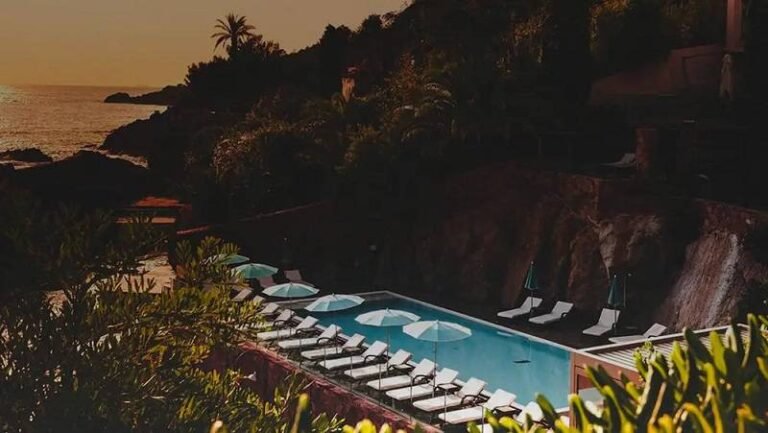 Staycation négocie l’offre hôtelière