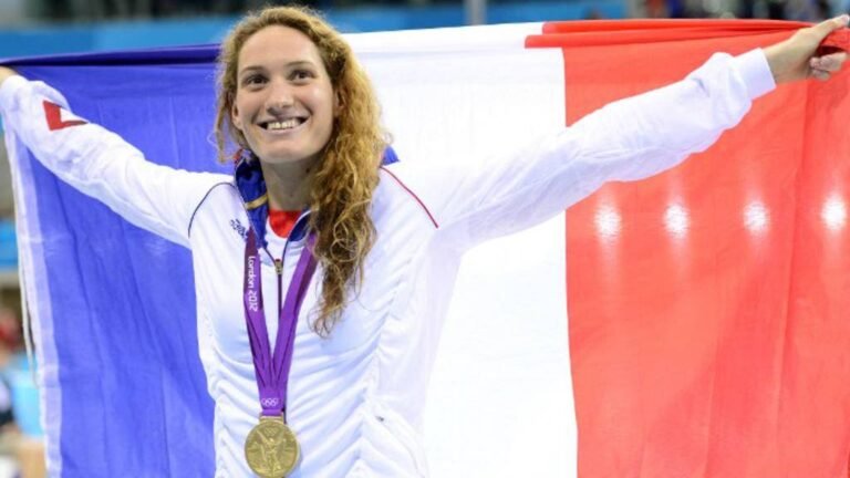 Un FFN Golden Tour Camille Muffat en comité réduit