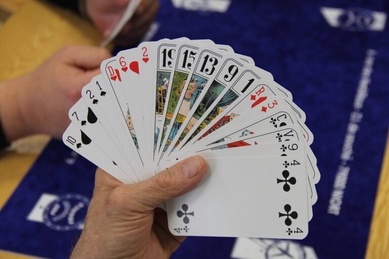 Soirée Tarot