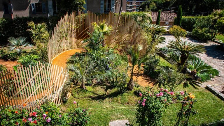 Grasse en haut du podium !