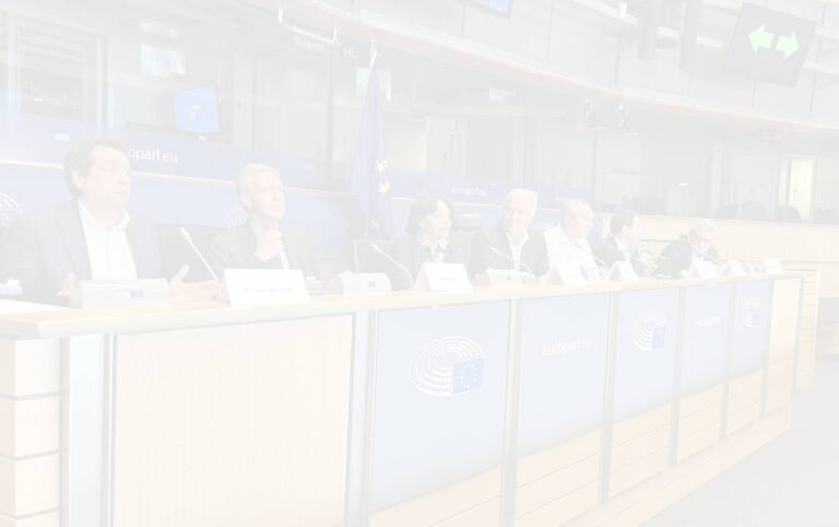 Notre rétrospective 2023 : le 26 avril 2023 Huiles essentielles en danger !