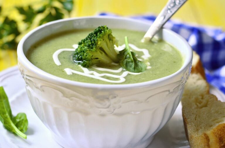 Soupe minceur chou-fleur & brocoli.