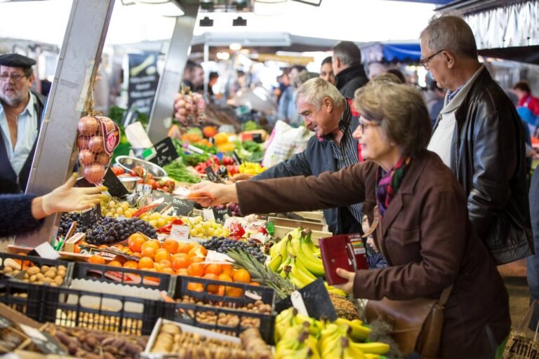 Les producteurs locaux au marché de Mouans-Sartoux