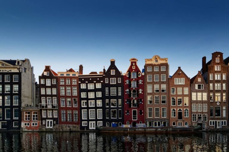 Grasse Mat’ vous emmène à Amsterdam