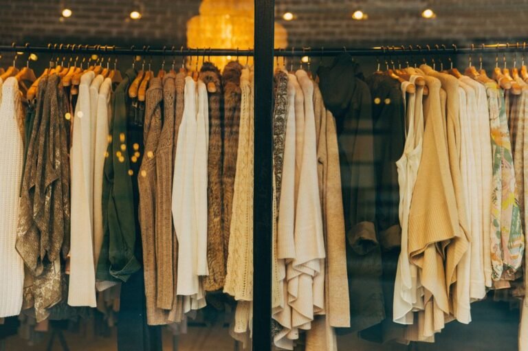 Et si on arrêtait le gaspillage textile ?