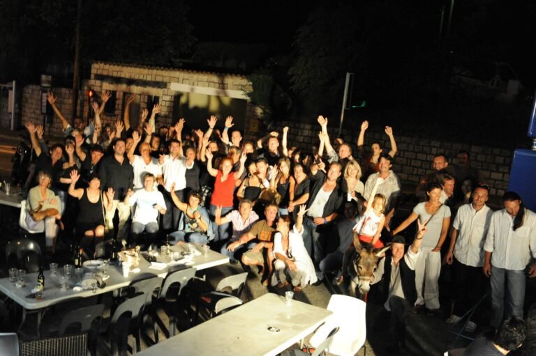 Grasse retrouve son éclat festif avec Sortir à Grasse ! 🎉🍷