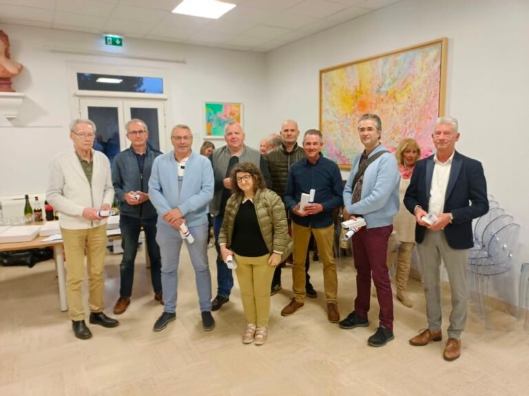 🎖️ Peymeinade honore ses travailleurs :
