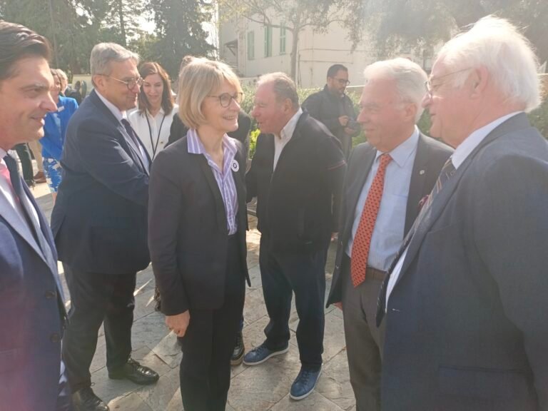 Grasse sous les projecteurs : une ministre à la rencontre des talents locaux
