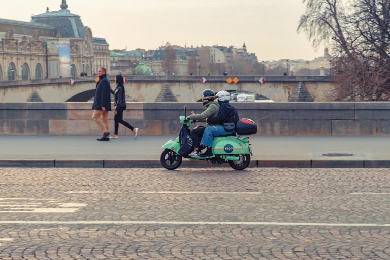 « Paris, par hasard ! » — quand le destin vous emmène à Montmartre…