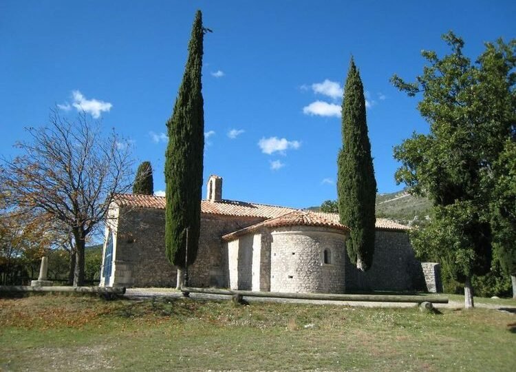 medium_St_Vallier_et_Chapelle_Ste_Luce_lightbox_b1940a9205