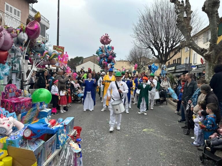 Un carnaval joyeux et coloré pour les enfants et les familles